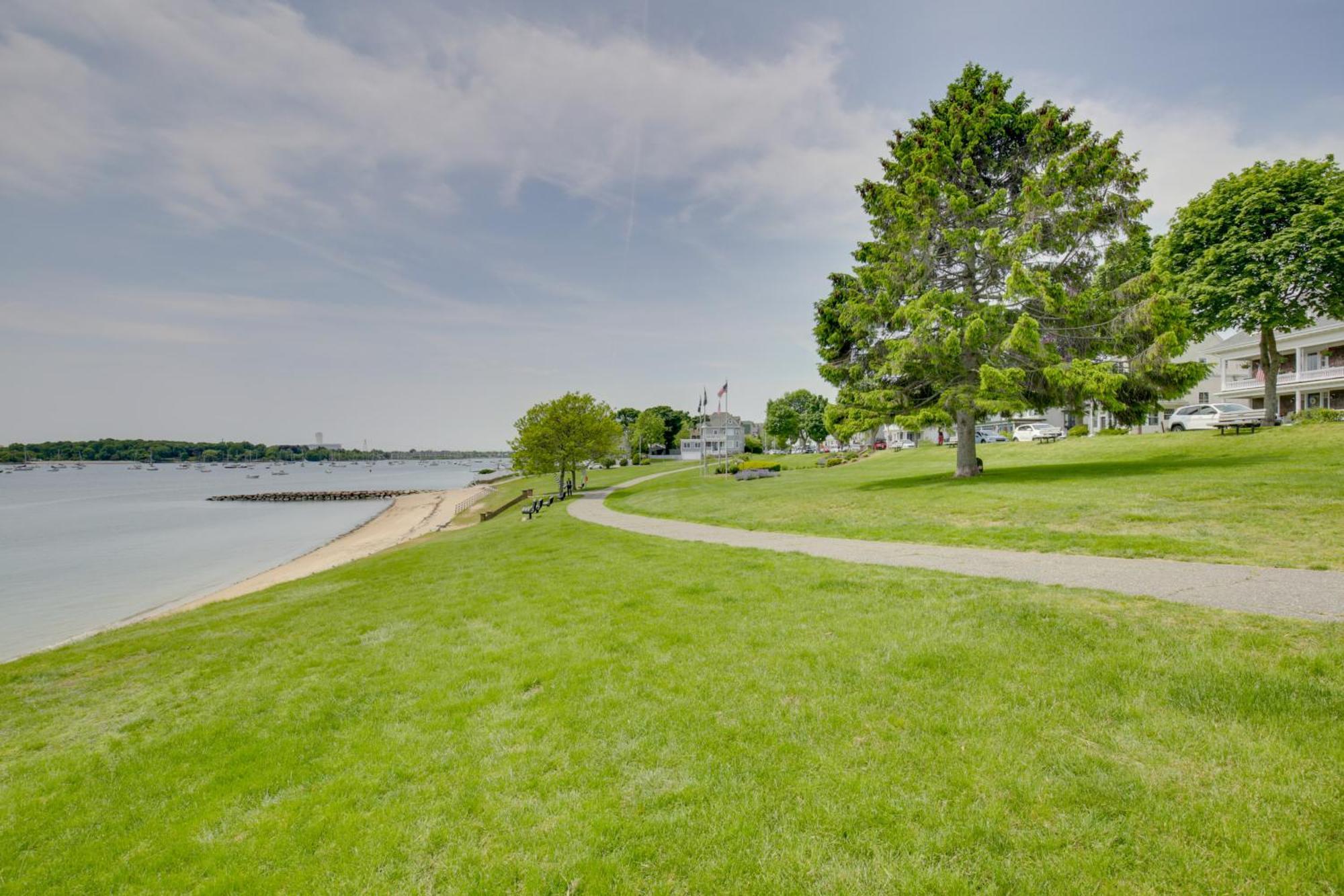 Quaint Beverly Townhome Walk To Beach And Downtown! Buitenkant foto