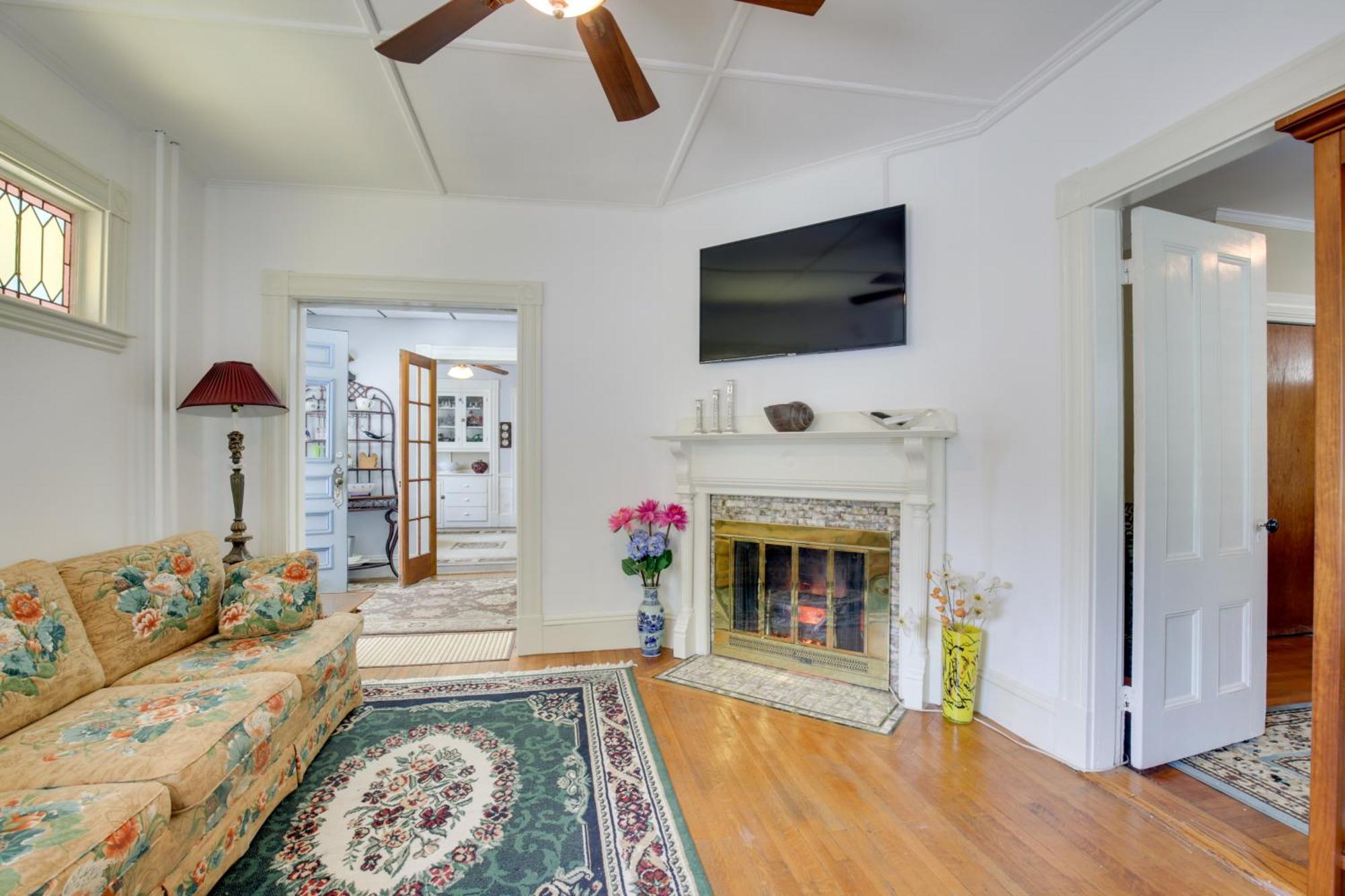 Quaint Beverly Townhome Walk To Beach And Downtown! Buitenkant foto